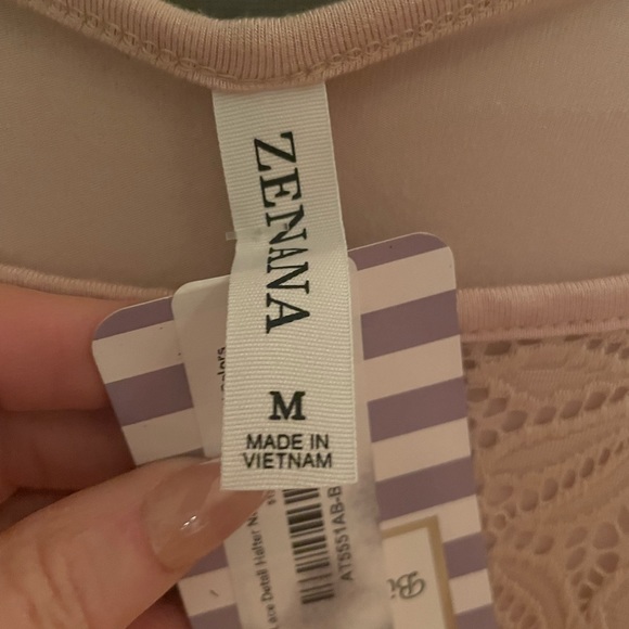 Zenana Lace Detail Halter-Neck Tank. Blush color. Size Medium. NWT! - Picture 5 of 6